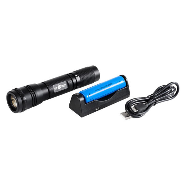 Taktické svietidlo Helios 10 - 34 s čipom Cree a nabíjacím adaptérom Taktické svietidlo Helios 10 - 34 s čipom Cree a nabíjacím adaptérom