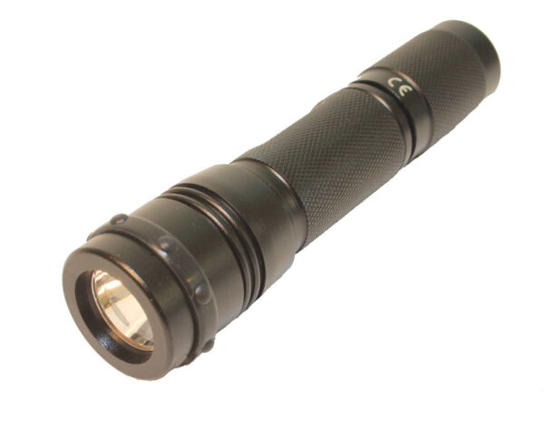 Taktické svietidlo Helios 3 Led s čipom Cree Taktické svietidlo Helios 3 Led s čipom Cree